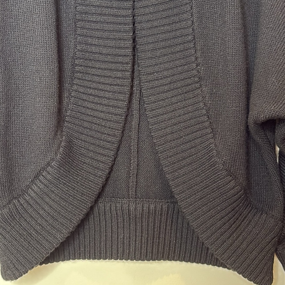 Banana Republic | Black Fine Merino Wool 1 Button Dolman Sleeve Knit Cardigan S - Picture 11 of 17